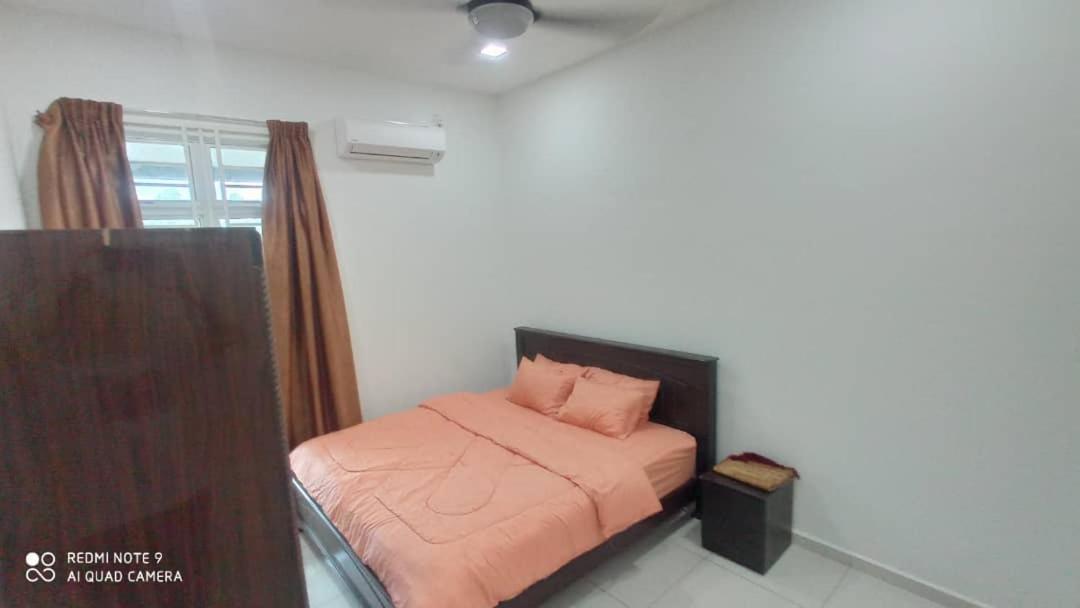 Maryam Homestay Jertih Exterior photo